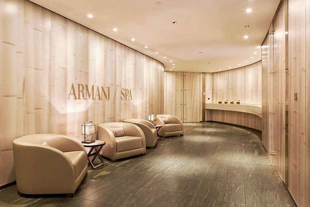 *****  Armani Hotel Milano Itália